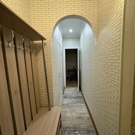 2-Х Комнатная Квартира Аэропорт Turksib Buitenkant foto